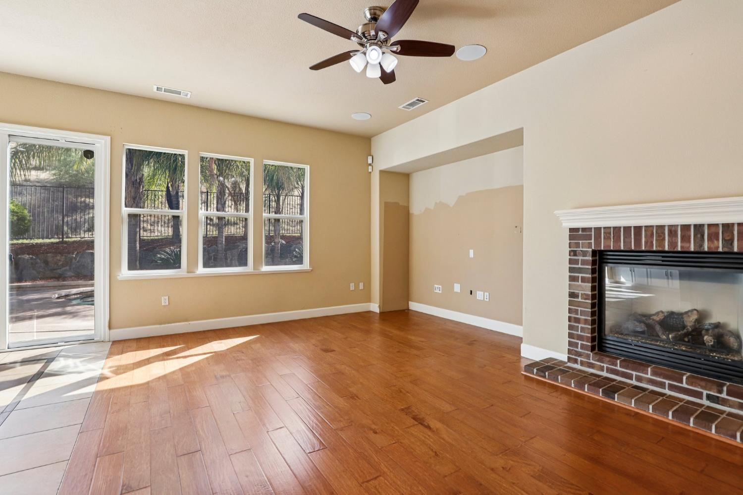 716 Chesterfield Way Rocklin, CA 95765 - Photo 14 of 80
