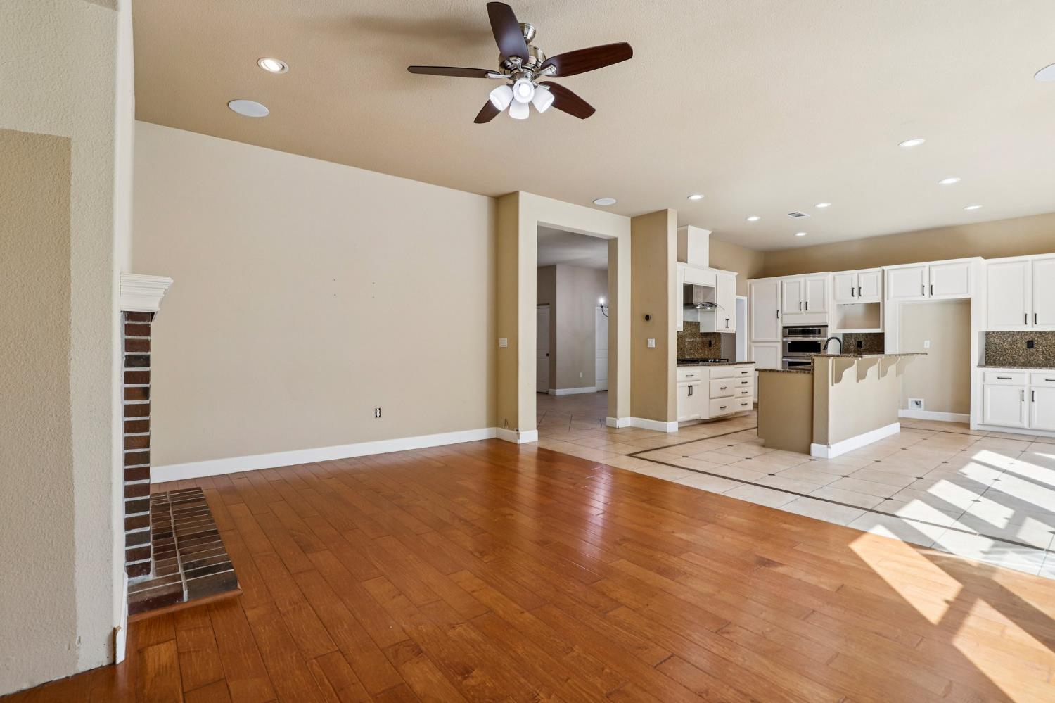 716 Chesterfield Way Rocklin, CA 95765 - Photo 15 of 80