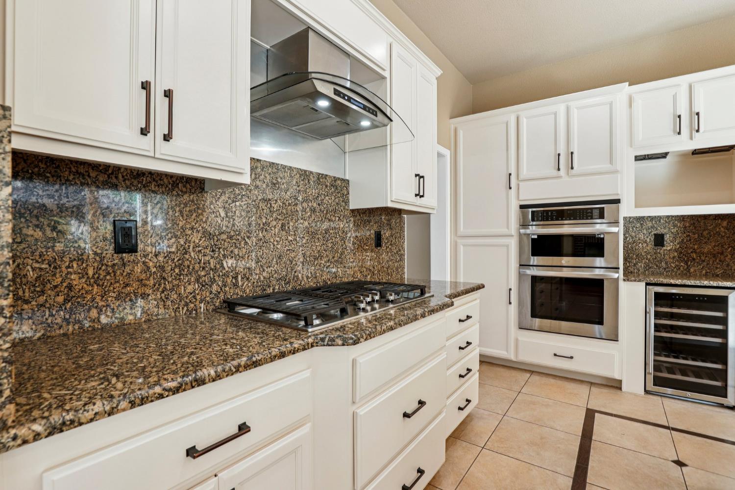 716 Chesterfield Way Rocklin, CA 95765 - Photo 18 of 80