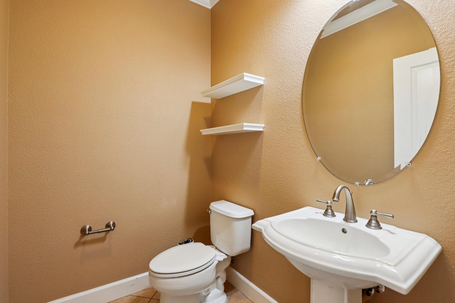716 Chesterfield Way Rocklin, CA 95765 - Photo 29 of 80