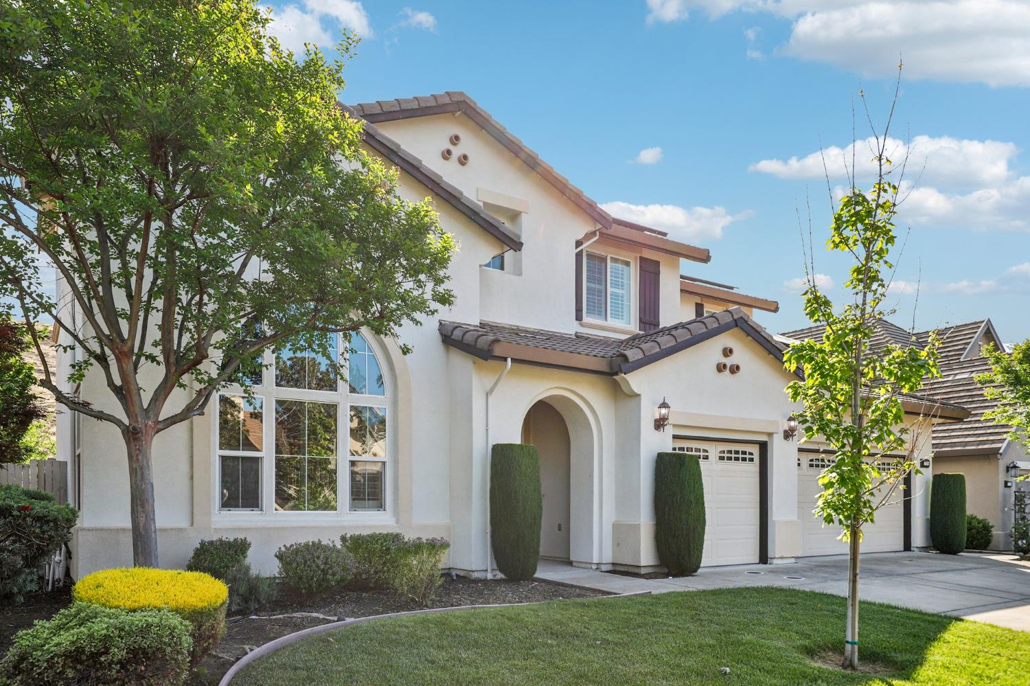 716 Chesterfield Way Rocklin, CA 95765 - Photo 3 of 80