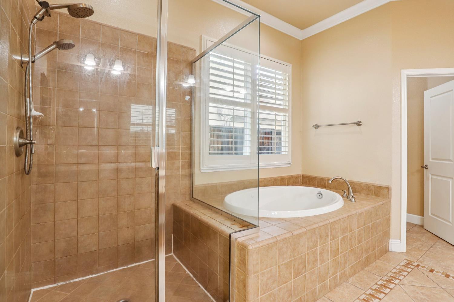 716 Chesterfield Way Rocklin, CA 95765 - Photo 36 of 80