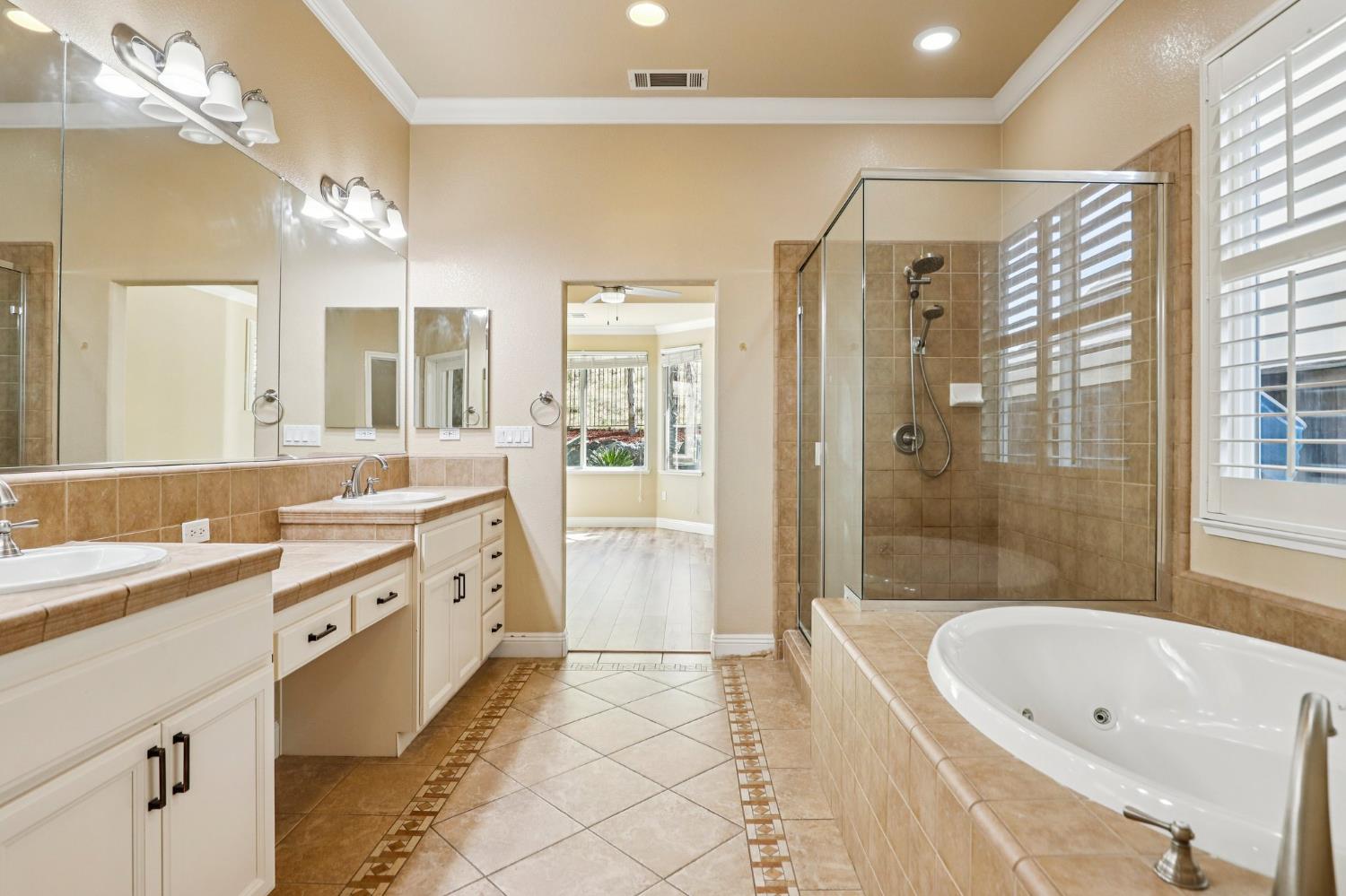 716 Chesterfield Way Rocklin, CA 95765 - Photo 37 of 80