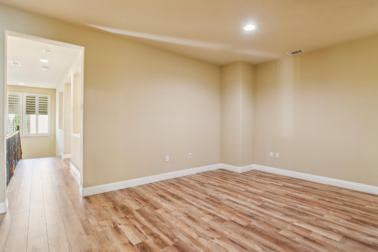 716 Chesterfield Way Rocklin, CA 95765 - Photo 41 of 80