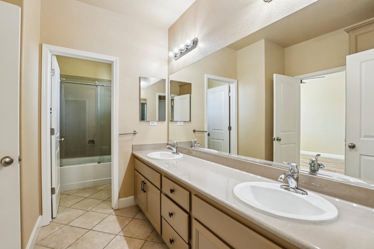 716 Chesterfield Way Rocklin, CA 95765 - Photo 48 of 80