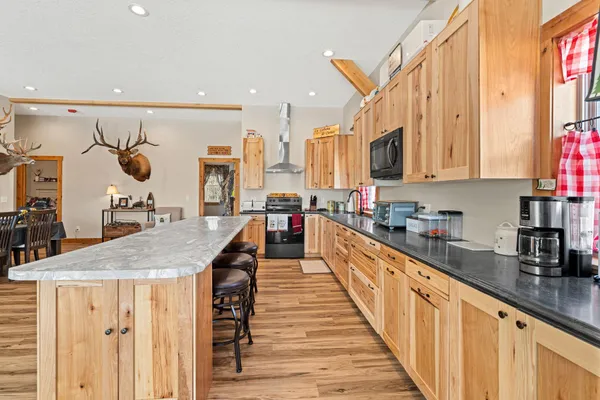 $399,900 | 57919 Hay Creek Road, Sandstone, MN 55072