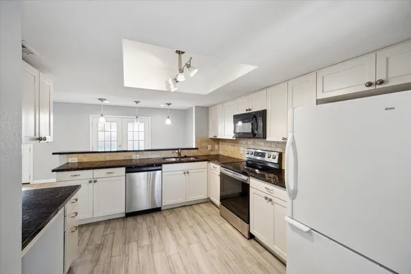 $1,700 | 5005 Georgi Lane, Unit 36, Houston, TX 77092