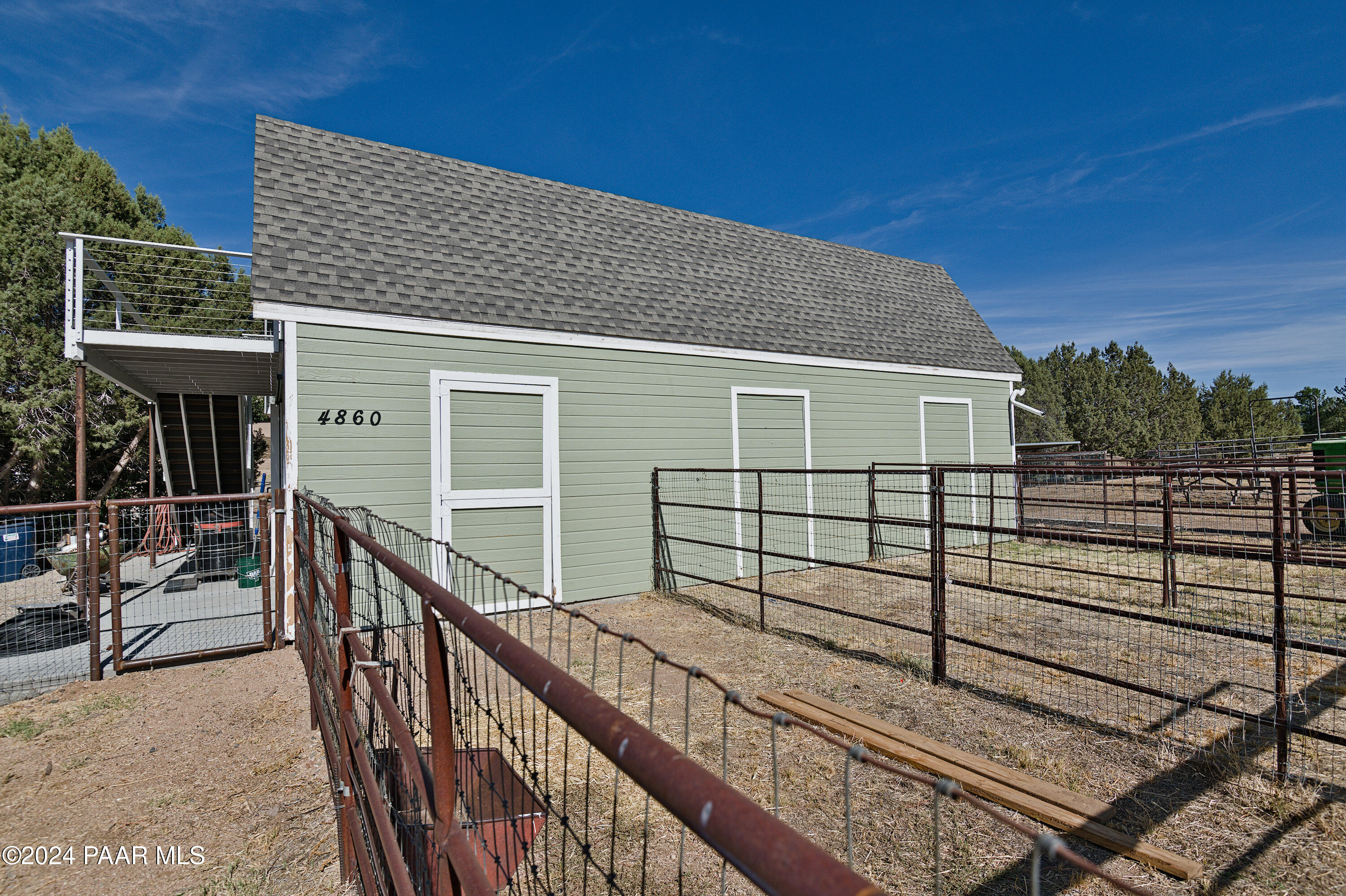 4860 West Stazenski Road Prescott, AZ 86305 - Photo 46 of 67 Barn Paddock