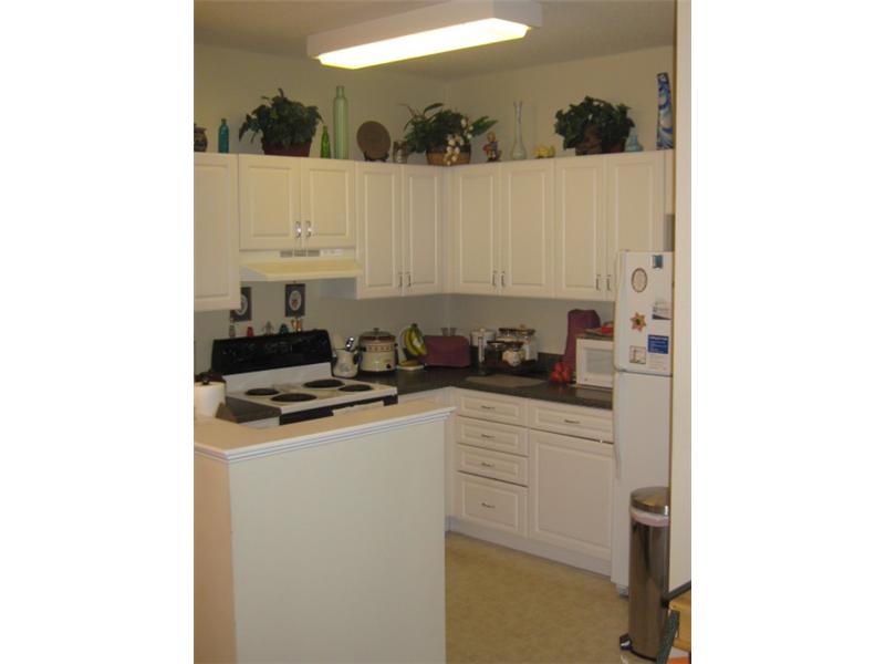 120 Mill Street, Unit 102 Woonsocket, RI 02895 - Photo 5 of 9 Kitchen.