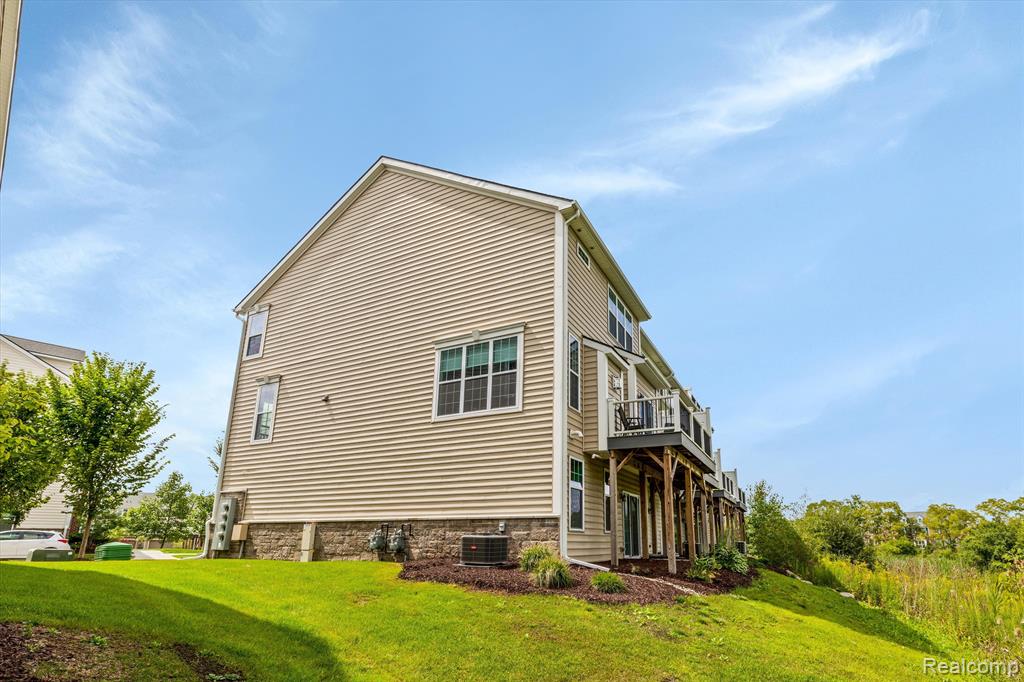 2846 Ridington Road Ann Arbor, MI 48105 - Photo 34 of 35