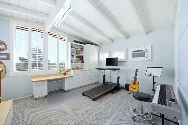 $2,185,000 | 267 Nieto Avenue, Long Beach, CA 90803