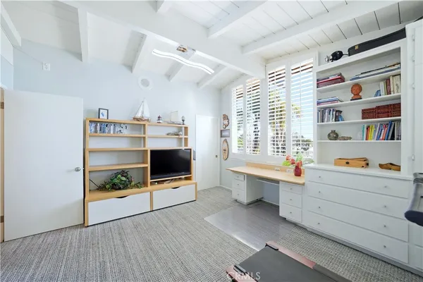 $2,185,000 | 267 Nieto Avenue, Long Beach, CA 90803