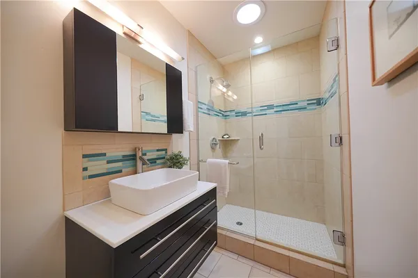 $2,185,000 | 267 Nieto Avenue, Long Beach, CA 90803