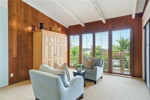 $2,285,000 | 267 Nieto Avenue, Long Beach, CA 90803