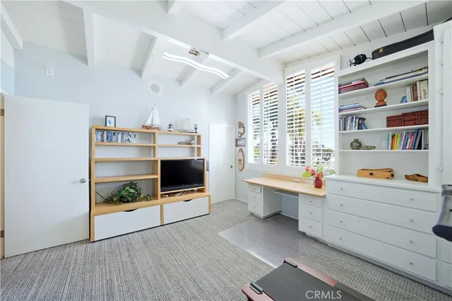 $2,285,000 | 267 Nieto Avenue, Long Beach, CA 90803