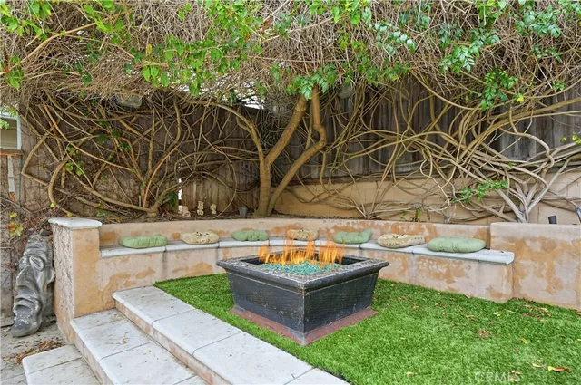 $2,285,000 | 267 Nieto Avenue, Long Beach, CA 90803