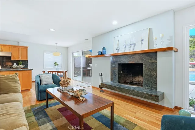 $2,399,000 | 267 Nieto Avenue, Long Beach, CA 90803