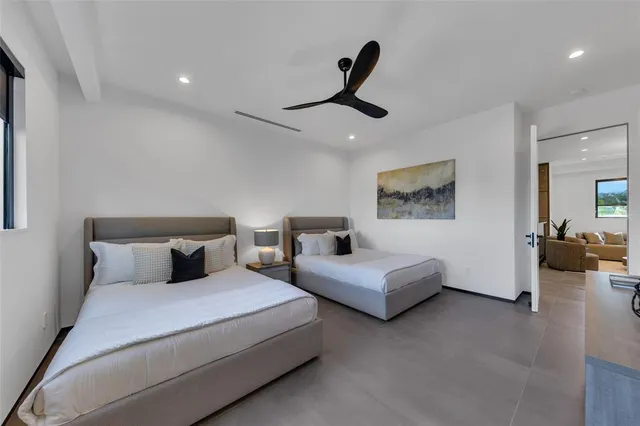 $29,995 | 727 Northeast 17th Way, Fort Lauderdale, FL 33304