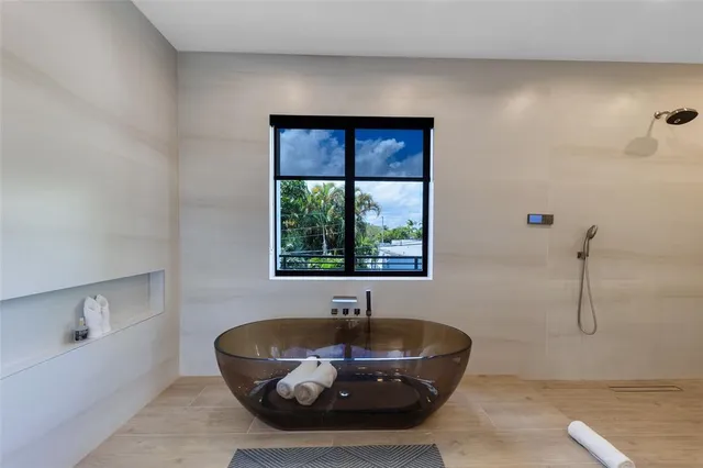 $29,995 | 727 Northeast 17th Way, Fort Lauderdale, FL 33304