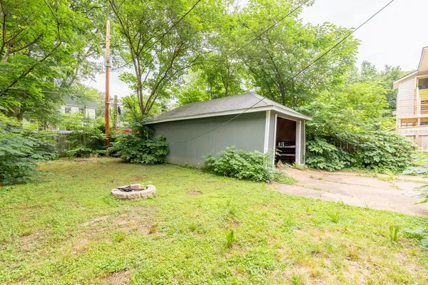 $1,495 | 2004 Walker Avenue, Memphis, TN 38104