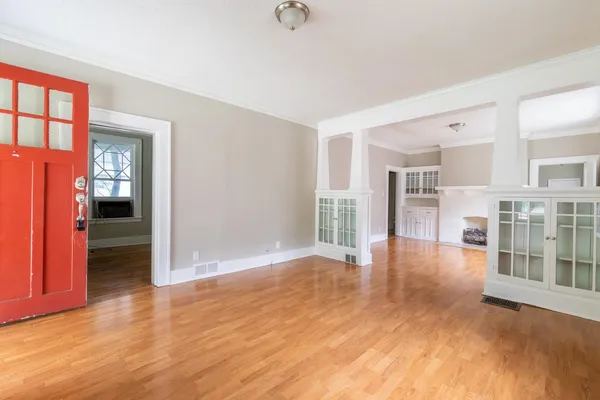 $1,495 | 2004 Walker Avenue, Memphis, TN 38104