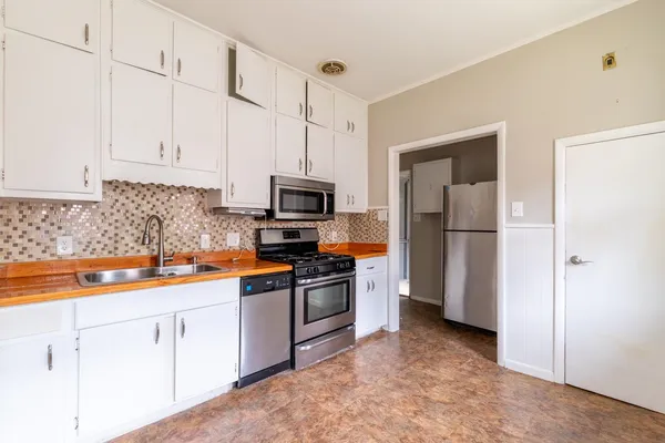 $1,495 | 2004 Walker Avenue, Memphis, TN 38104