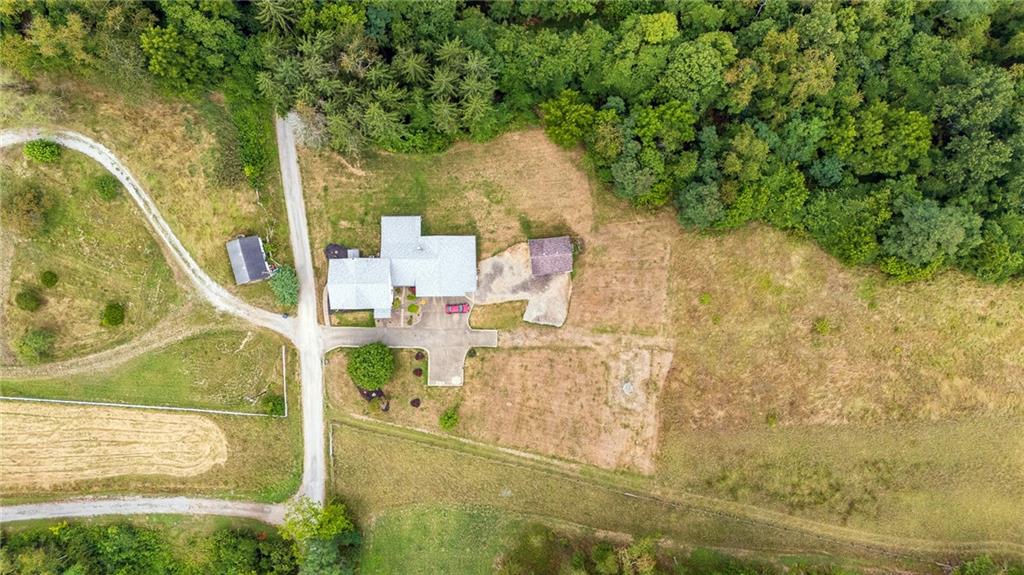 173 Adamson Road Marianna, PA 15345 - Photo 8 of 43