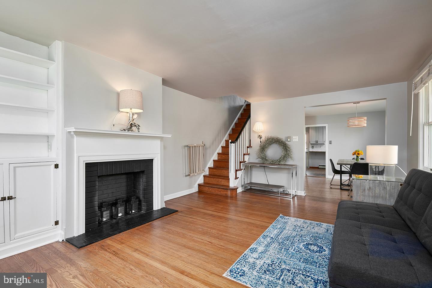 218 Henley Road Wynnewood, PA 19096 - Photo 2 of 18 Gallery Image 2