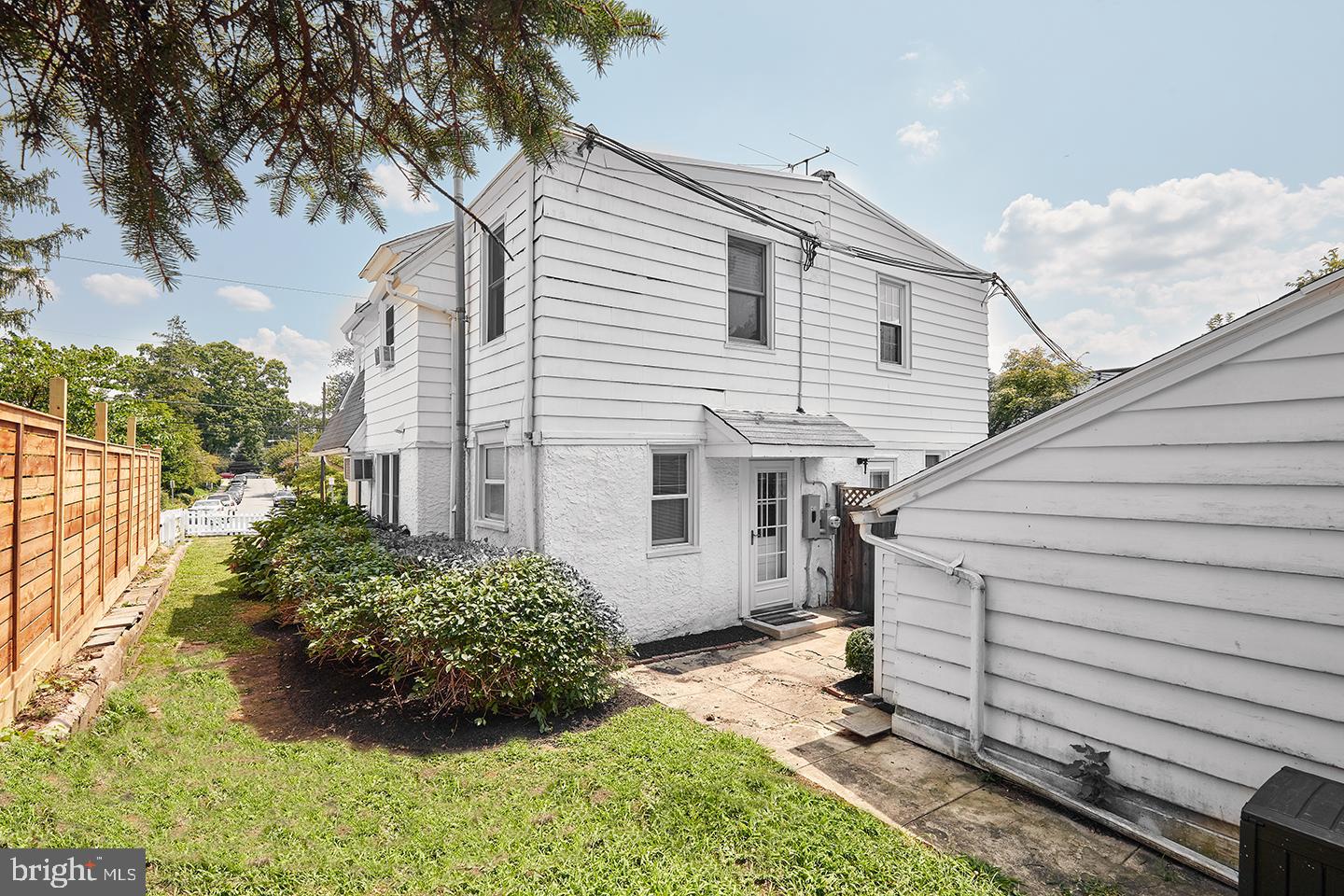 218 Henley Road Wynnewood, PA 19096 - Photo 16 of 18 Gallery Image 16