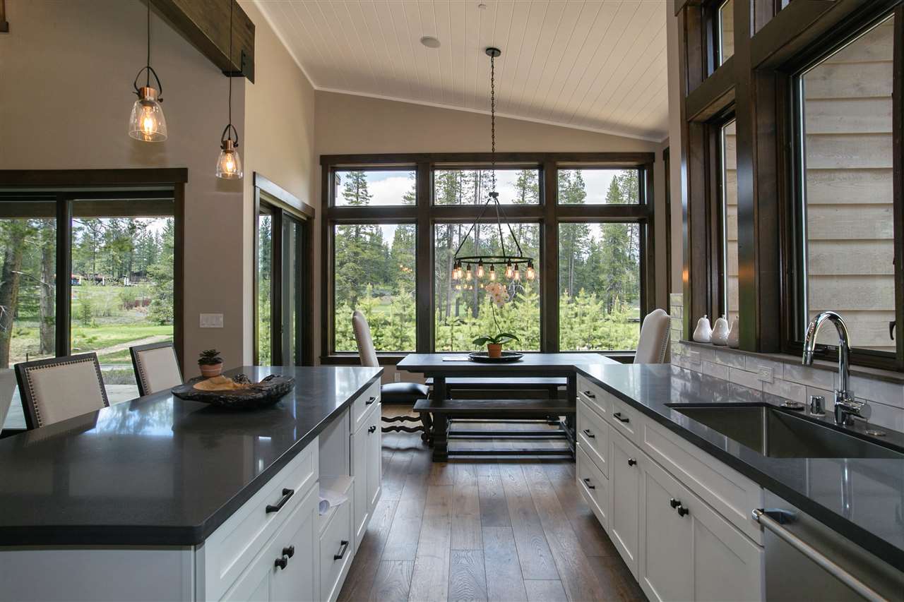 11430 Henness Road Truckee, CA 96161 - Photo 4 of 14 Gallery Image 4