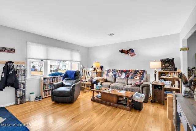 $399,000 | 86 Northumberland Drive, Toms River, NJ 08757