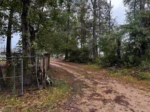 $170,000 | 29830 North Montpelier Road, Albany, LA 70711