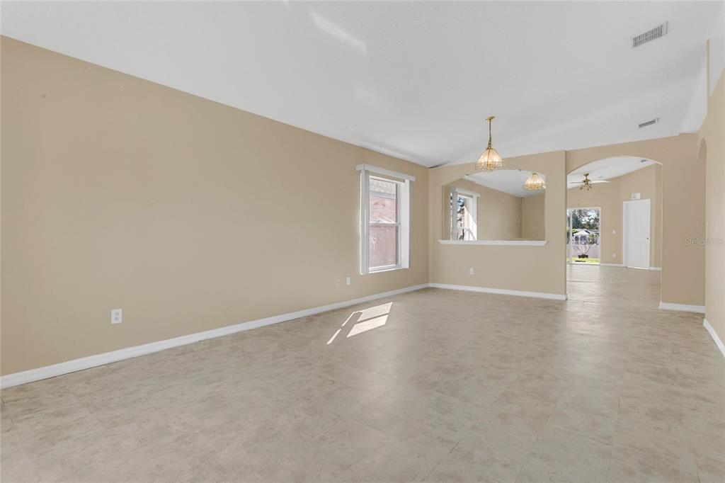 11030 Rouse Run Circle Orlando, FL 32817 - Photo 7 of 29