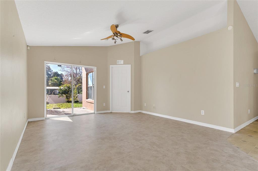 11030 Rouse Run Circle Orlando, FL 32817 - Photo 8 of 29