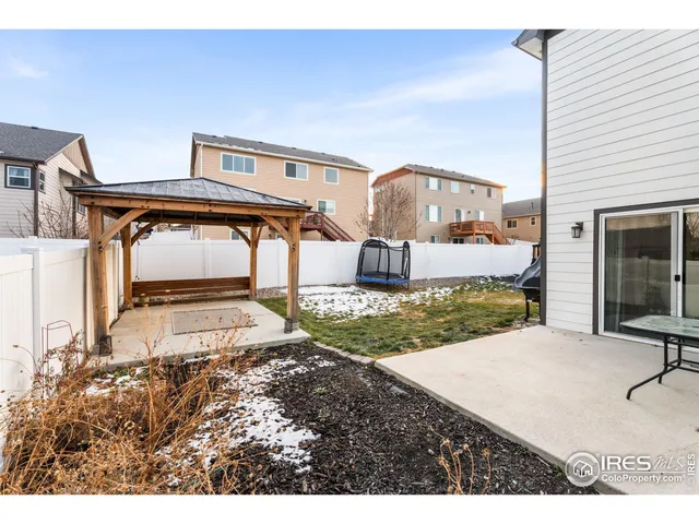 a house view with a outdoor space