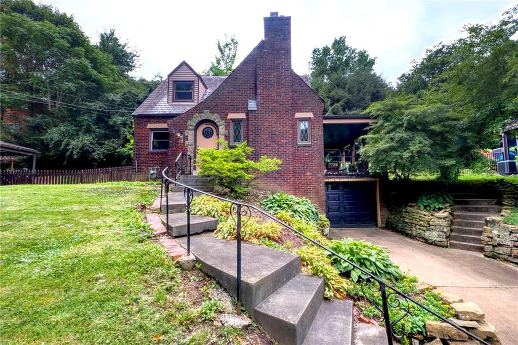 248 Cascade Road Pittsburgh, PA 15221 - Photo 1 of 23 Gallery Image 1