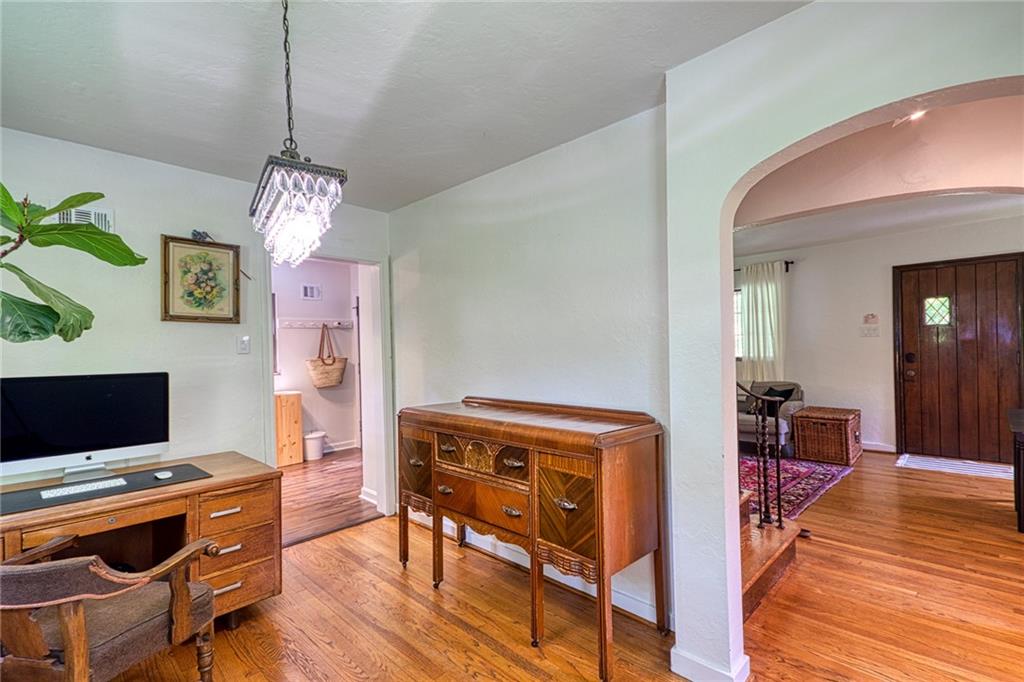 248 Cascade Road Pittsburgh, PA 15221 - Photo 13 of 23 Gallery Image 13