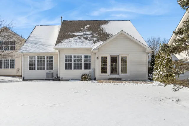 $375,000 | 13455 South Mulberry Street, Plainfield, IL 60544