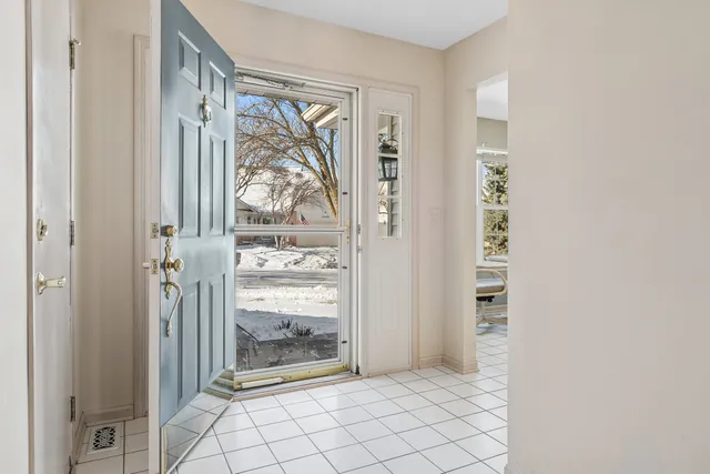 $375,000 | 13455 South Mulberry Street, Plainfield, IL 60544