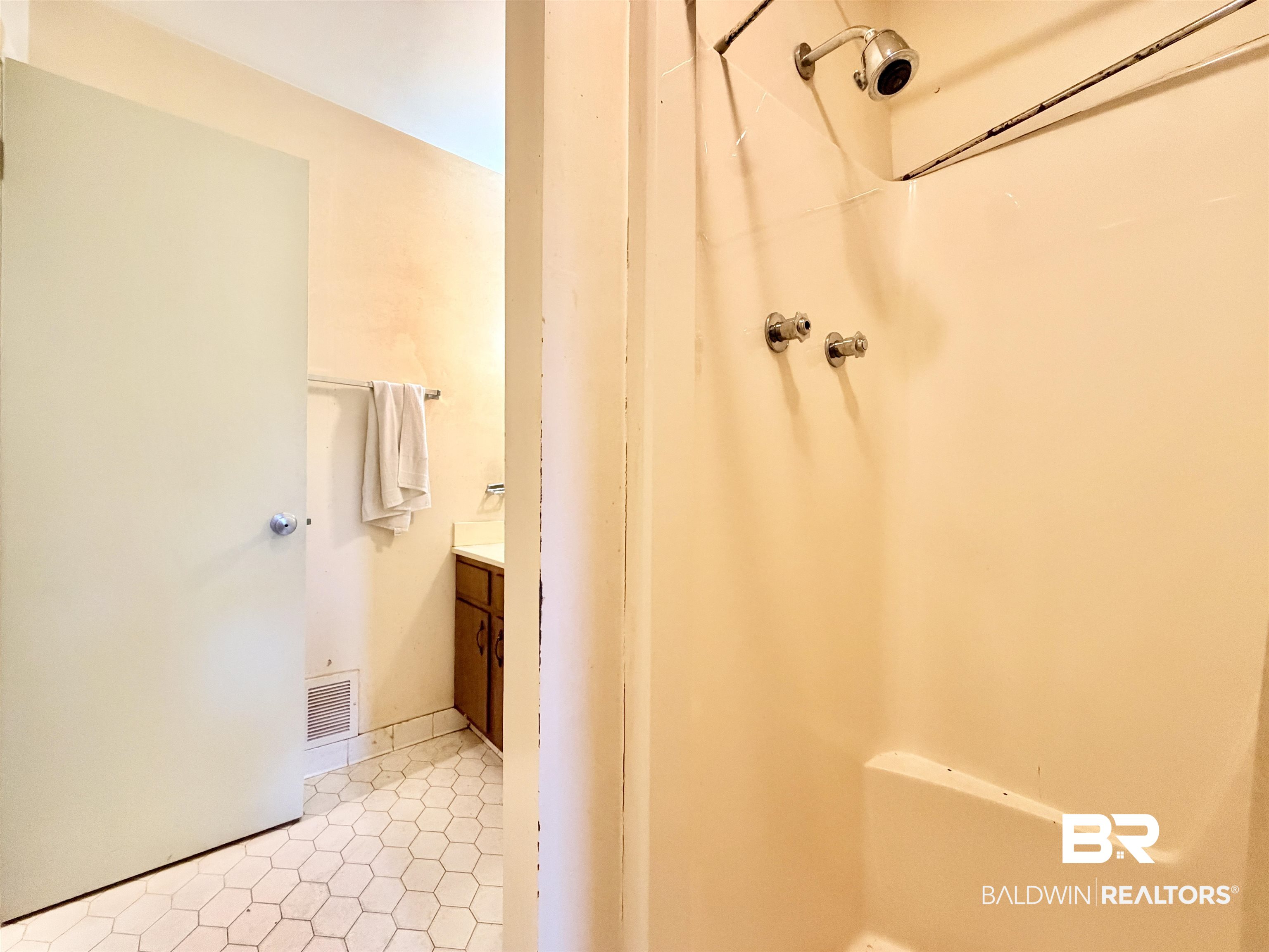 605 East Cumberland Road Mobile, AL 36608 - Photo 29 of 87