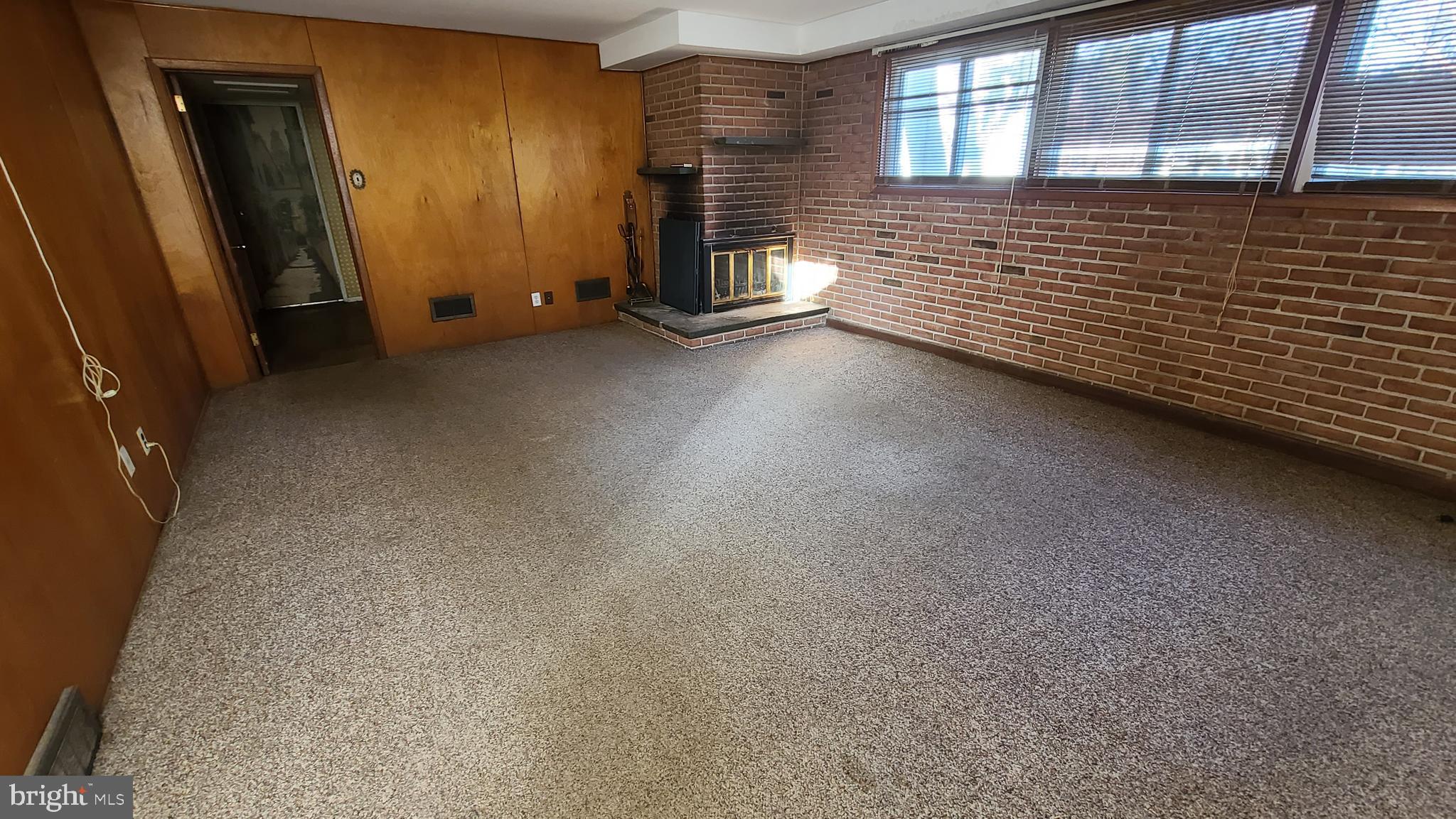 123 Yew Road Cheltenham, PA 19012 - Photo 15 of 24