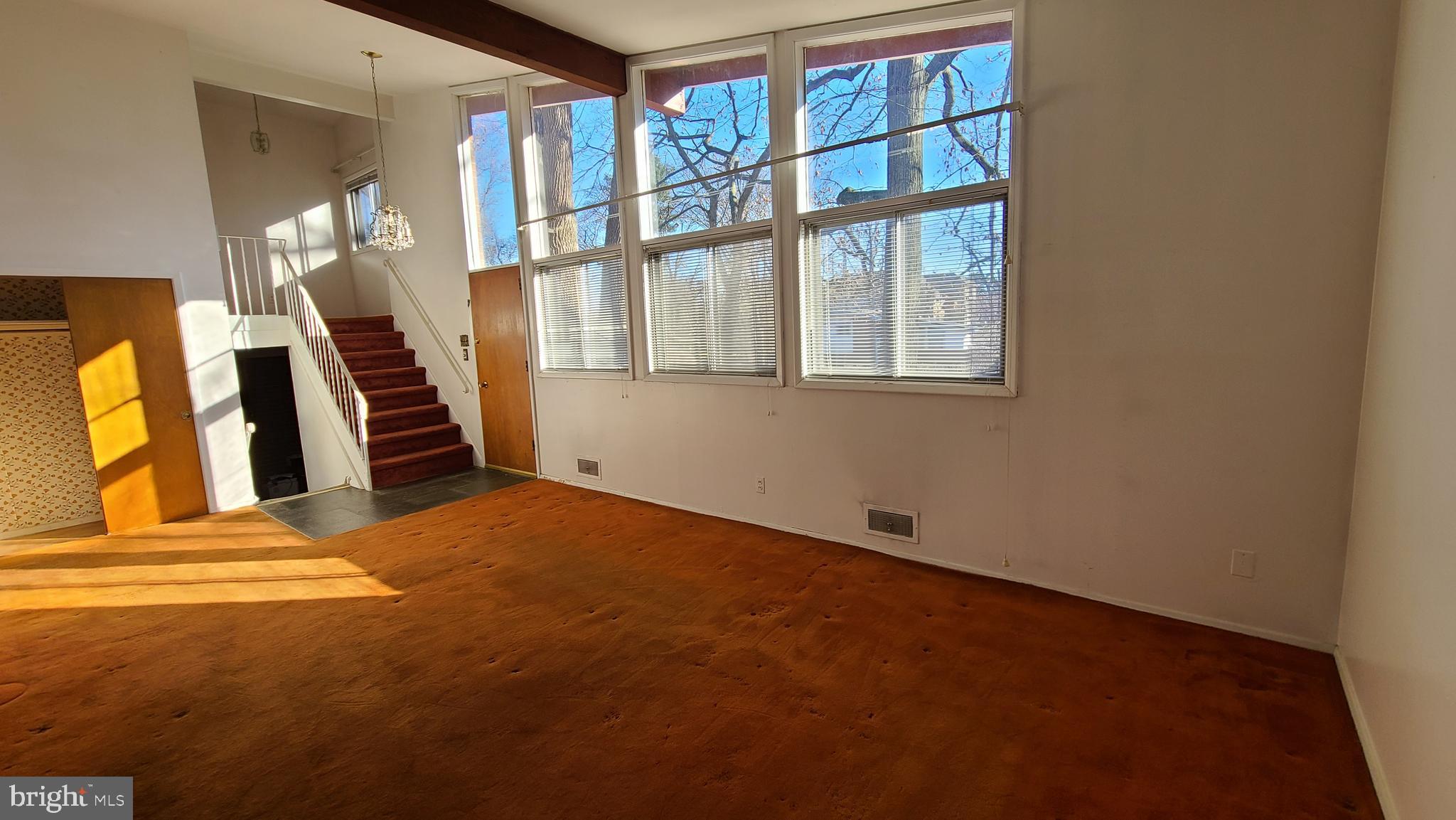 123 Yew Road Cheltenham, PA 19012 - Photo 7 of 24