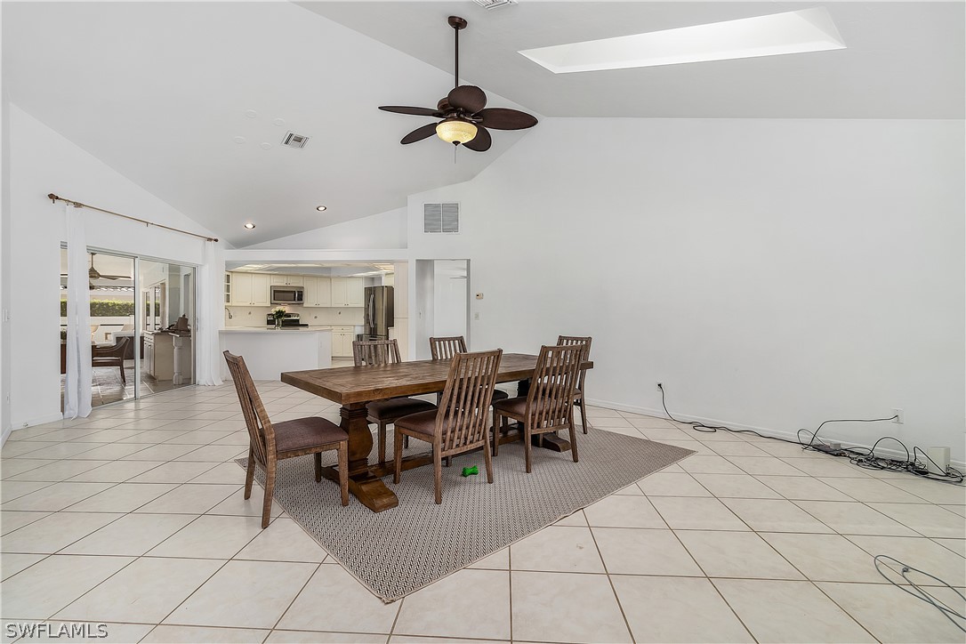 1903 Countess Court Naples, FL 34110 - Photo 20 of 32 Gallery Image 20