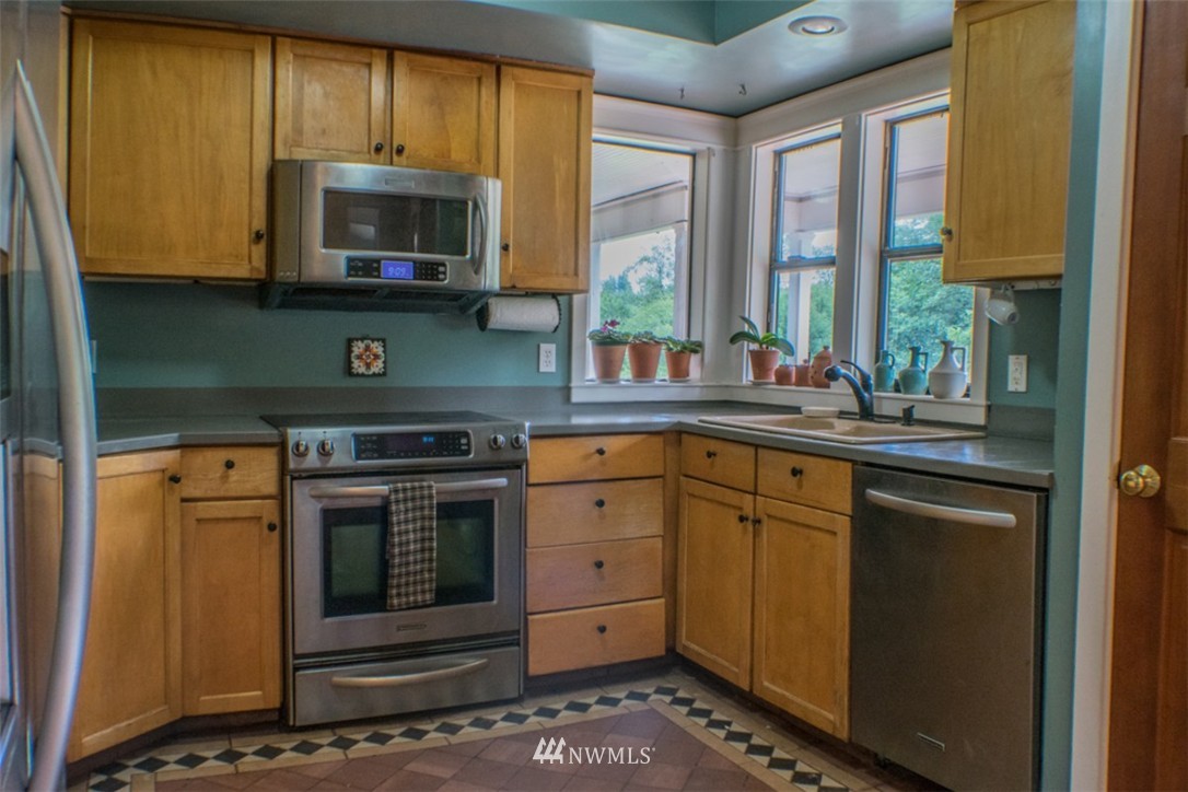 10610 Elliott Road Snohomish, WA 98296 - Photo 6 of 24