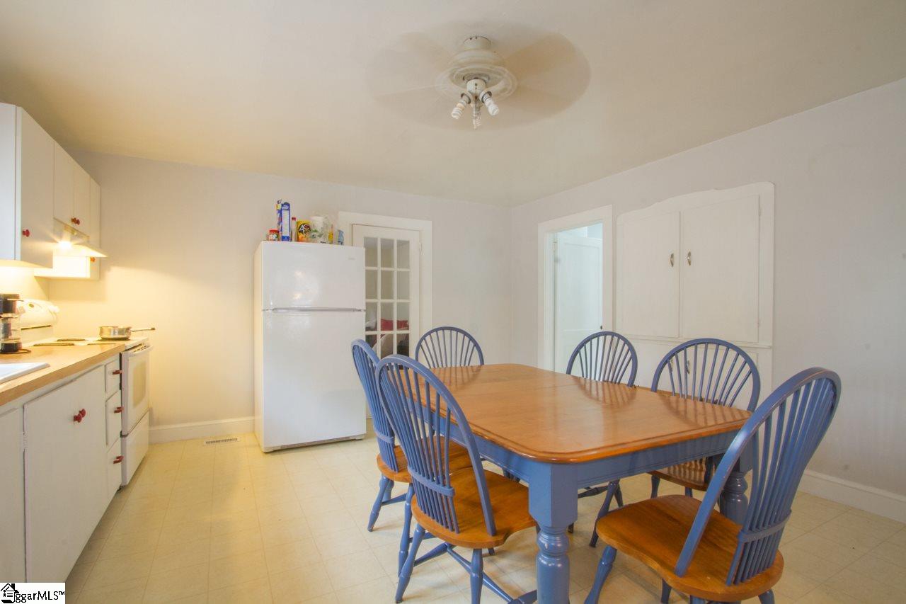 229 Cartee Road Liberty, SC 29657 - Photo 8 of 17