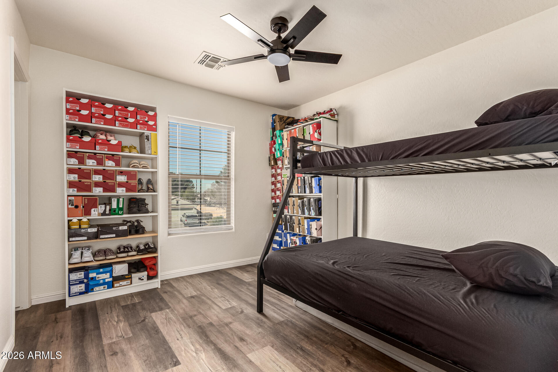 6009 South 15th Drive Phoenix, AZ 85041 - Photo 20 of 32 20 - 15th