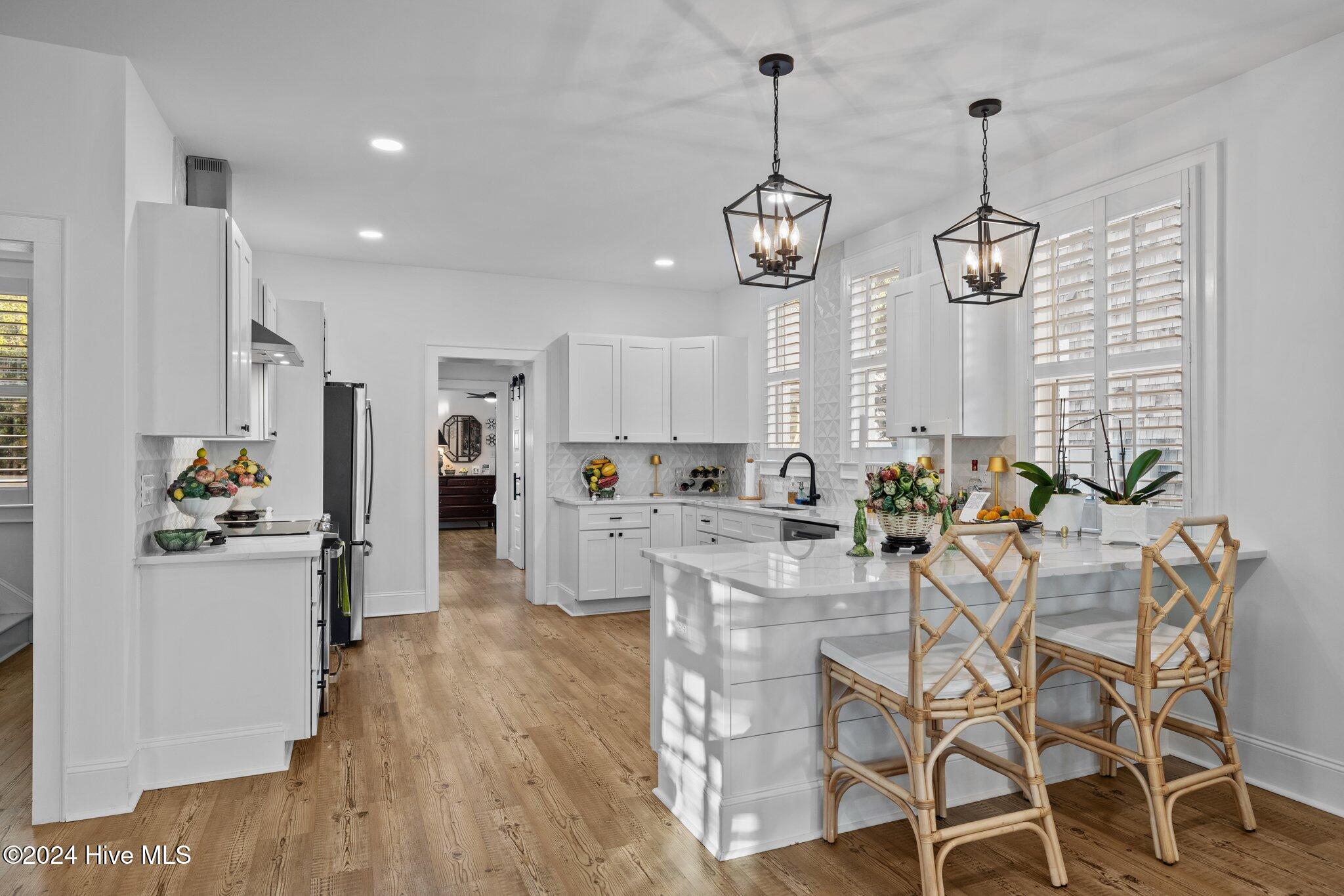 2006 Shepard Street Morehead City, NC 28557 - Photo 11 of 44 Stunning Kitchen!