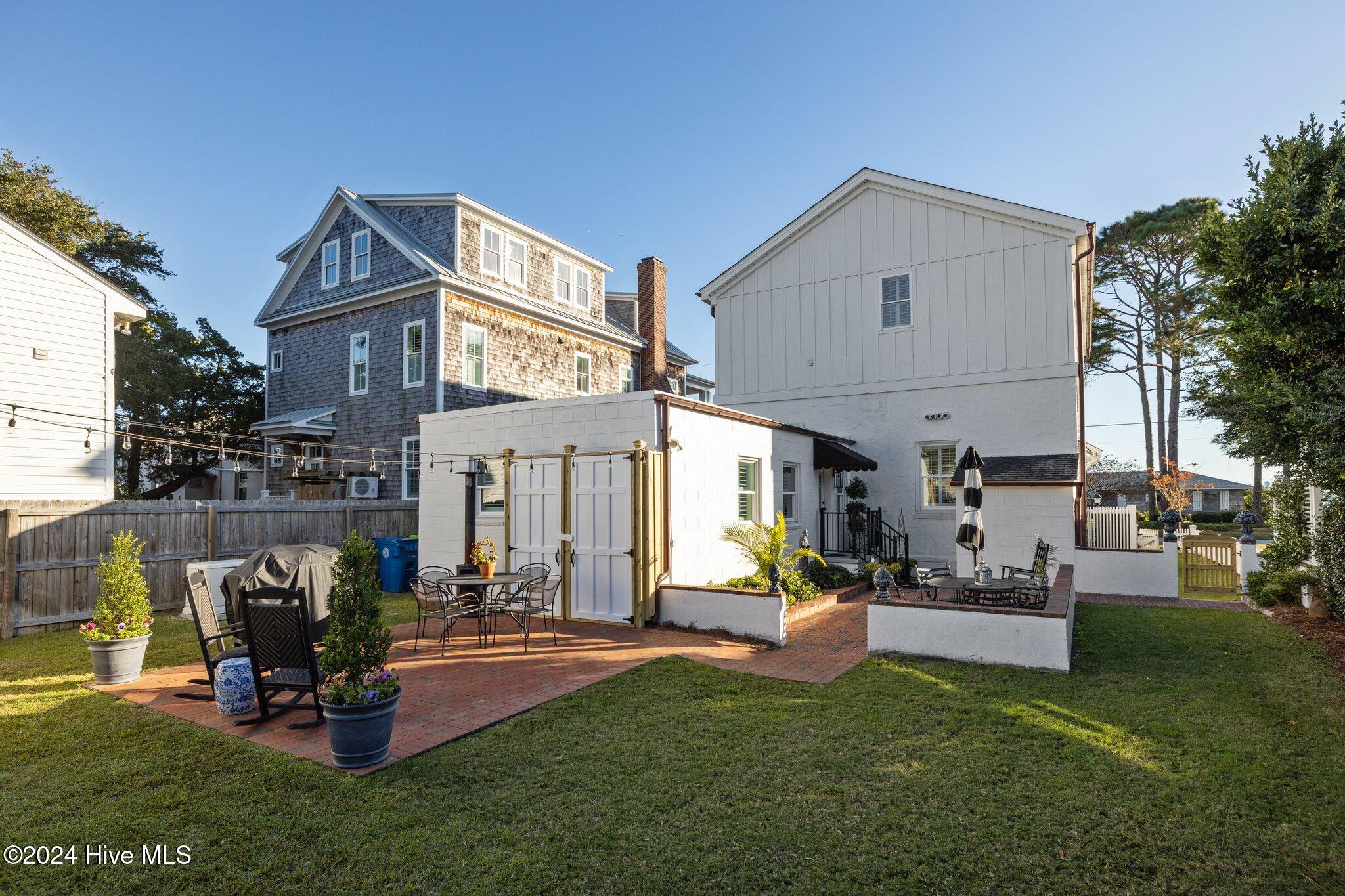 2006 Shepard Street Morehead City, NC 28557 - Photo 37 of 44 Back of Home