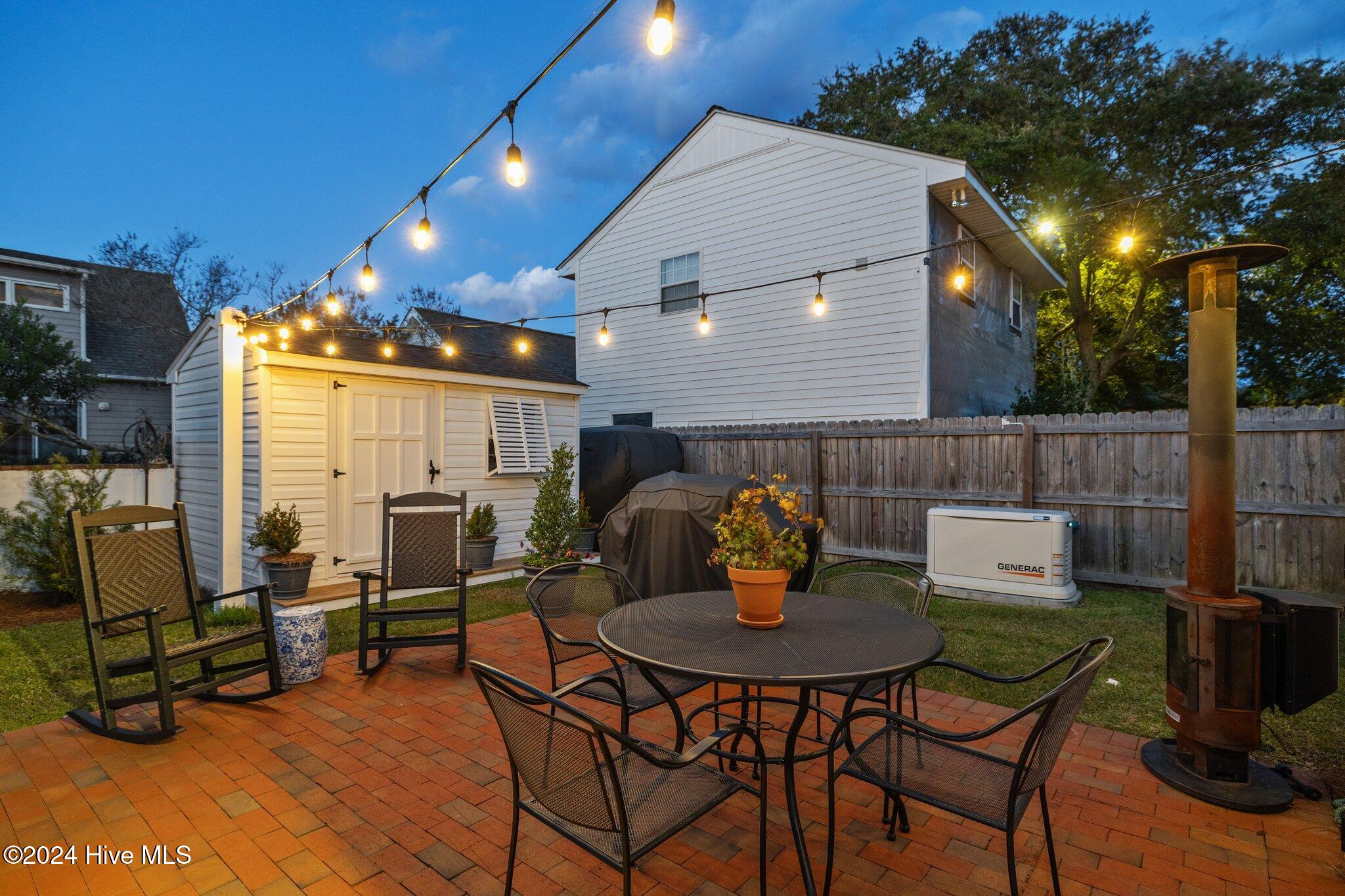 2006 Shepard Street Morehead City, NC 28557 - Photo 39 of 44 Twilight View