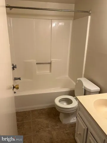 $2,400 | 309 Maden Street, Fredericksburg, VA 22407